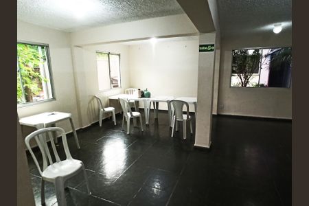 Apartamento para alugar com 45m², 2 quartos e 1 vagaÁrea comum
