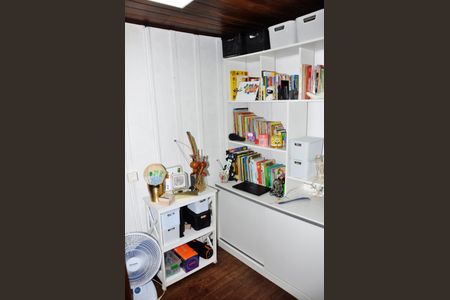 Casa à venda com 171m², 2 quartos e 2 vagasQuarto 2