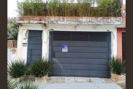 Casa à venda com 171m², 2 quartos e 2 vagasFachada do Imóvel