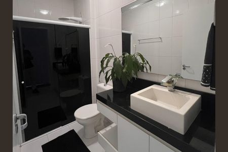 Apartamento para alugar com 160m², 2 quartos e 2 vagasBanheiro Social