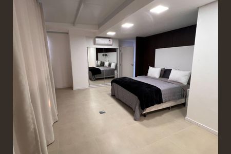 Apartamento para alugar com 160m², 2 quartos e 2 vagasSuíte