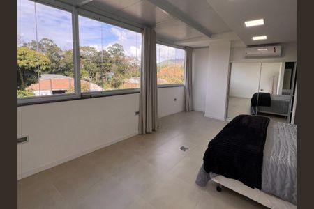 Apartamento para alugar com 160m², 2 quartos e 2 vagasSuíte