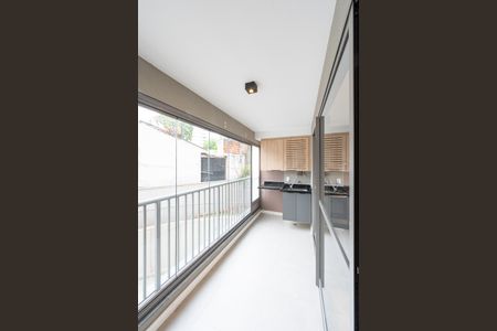 Apartamento para alugar com 60m², 2 quartos e 1 vagaVaranda