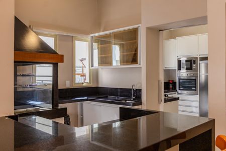 Apartamento à venda com 85m², 3 quartos e 2 vagas Apartamento à venda com 85m², 3 quartos e 2 vagasÁrea comum - Salão de festas