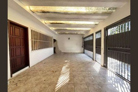 Casa à venda com 130m², 2 quartos e 3 vagas Casa à venda com 130m², 2 quartos e 3 vagasFoto 34