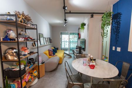 Sala de apartamento à venda com 2 quartos, 70m² em Liberdade, São Paulo