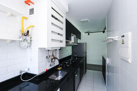 Cozinha de apartamento para alugar com 2 quartos, 70m² em Liberdade, São Paulo