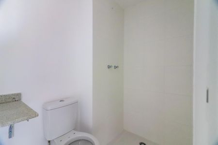 Apartamento à venda com 73m², 2 quartos e 1 vaga Apartamento à venda com 73m², 2 quartos e 1 vagaBanheiro da Suíte