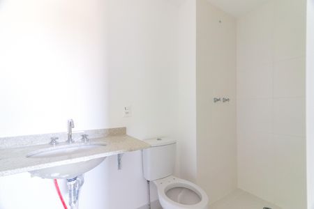 Apartamento à venda com 73m², 2 quartos e 1 vaga Apartamento à venda com 73m², 2 quartos e 1 vagaBanheiro da Suíte