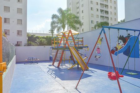Apartamento à venda com 65m², 3 quartos e 1 vagaÁrea comum - Playground