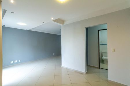Sala de apartamento à venda com 2 quartos, 65m² em Baeta Neves, São Bernardo do Campo