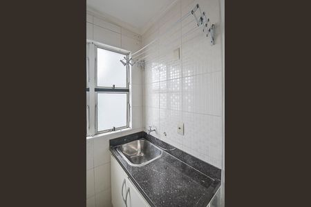 Apartamento à venda com 65m², 3 quartos e 1 vagaÁrea de Serviço