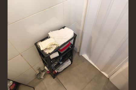 Apartamento à venda com 84m², 3 quartos e sem vaga Apartamento à venda com 84m², 3 quartos e sem vagaBanheiro de serviço