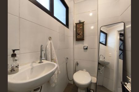 Apartamento à venda com 84m², 3 quartos e sem vaga Apartamento à venda com 84m², 3 quartos e sem vagaBanheiro de serviço