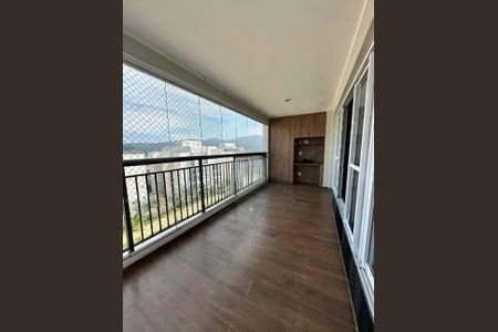 Apartamento para alugar com 3 quartos, 210m² em Vila Irmaos Arnoni, São Paulo