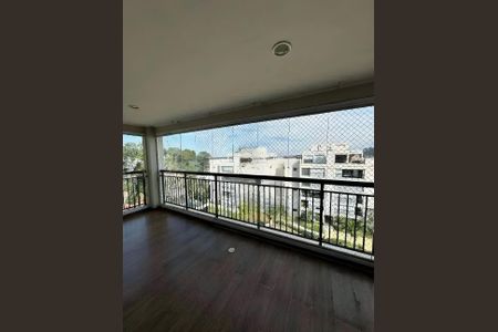 Apartamento para alugar com 3 quartos, 210m² em Vila Irmaos Arnoni, São Paulo