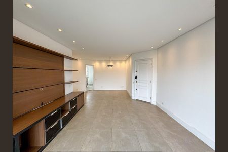 Foto 03 de apartamento à venda com 3 quartos, 124m² em Cambuci, São Paulo