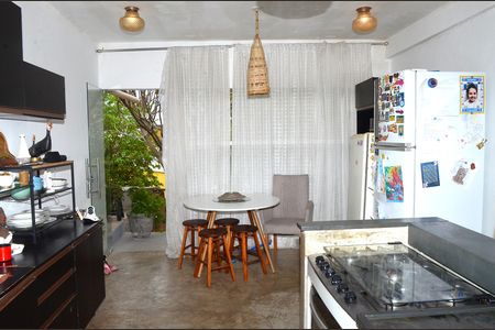 Casa para alugar com 210m², 3 quartos e sem vagaCozinha