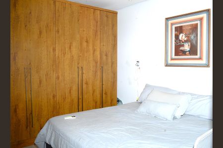 Casa para alugar com 210m², 3 quartos e sem vagaQuarto 1