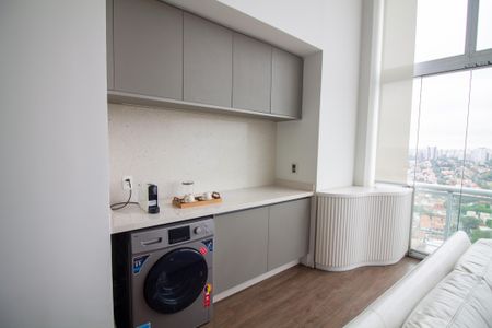 Apartamento à venda com 111m², 1 quarto e 2 vagasCozinha e Área de Serviço