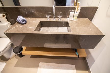 Apartamento à venda com 111m², 1 quarto e 2 vagasBanheiro