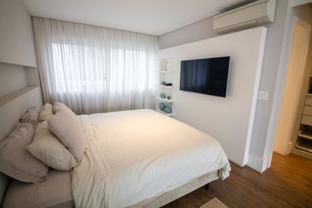 Apartamento à venda com 111m², 1 quarto e 2 vagasSuíte