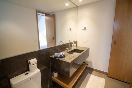 Apartamento à venda com 111m², 1 quarto e 2 vagasBanheiro