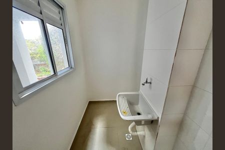 Sala/Cozinha de apartamento para alugar com 2 quartos, 38m² em Água Fria, São Paulo