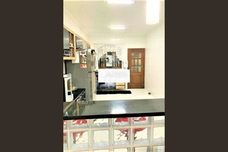 Casa à venda com 4 quartos, 270m² em Jardim Primeiro de Maio (Chacara Fazendinha), Osasco