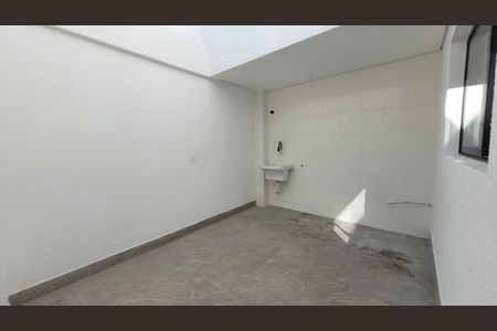 Casa à venda com 3 quartos, 110m² em Jardim Alzira, São Paulo