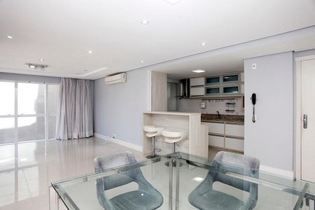 Apartamento à venda com 102m², 3 quartos e 2 vagasSala