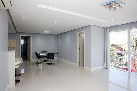 Sala de apartamento à venda com 3 quartos, 102m² em Menino Deus, Porto Alegre