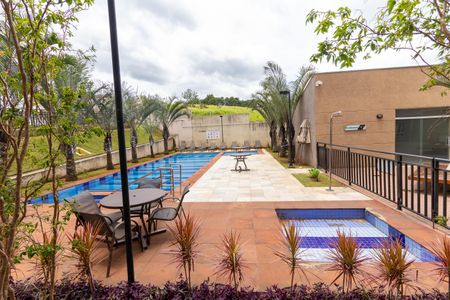 Apartamento à venda com 48m², 2 quartos e 1 vaga Apartamento à venda com 48m², 2 quartos e 1 vagaÁrea comum - Piscina