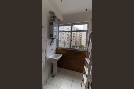 Apartamento à venda com 60m², 2 quartos e 1 vagaÁrea de Serviço