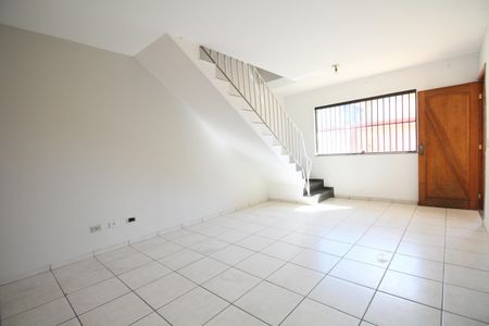 Sala de casa para alugar com 3 quartos, 95m² em Vila Sonia, São Paulo
