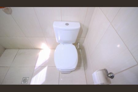 Apartamento à venda com 64m², 2 quartos e sem vagaBanheiro Social