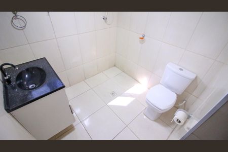 Apartamento à venda com 64m², 2 quartos e sem vagaBanheiro Social