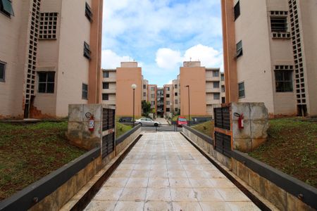 Apartamento à venda com 64m², 2 quartos e sem vagaÁrea comum