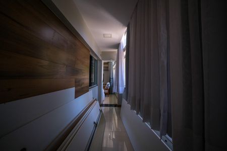 Apartamento à venda com 128m², 3 quartos e 1 vagaSala Varanda