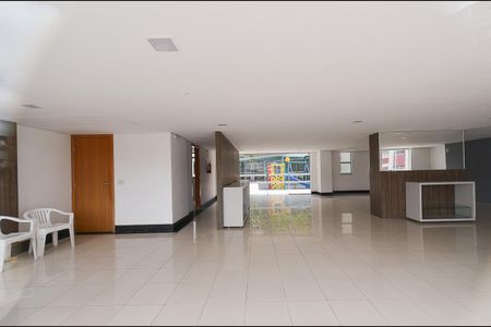 Apartamento à venda com 76m², 3 quartos e 2 vagasÁrea comum - Salão de festas