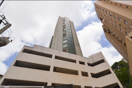 Apartamento à venda com 76m², 3 quartos e 2 vagasFachada