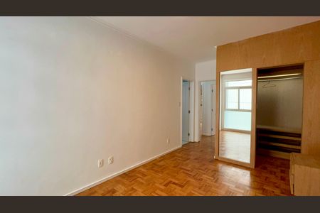 Apartamento à venda com 115m², 3 quartos e 1 vagaSuite