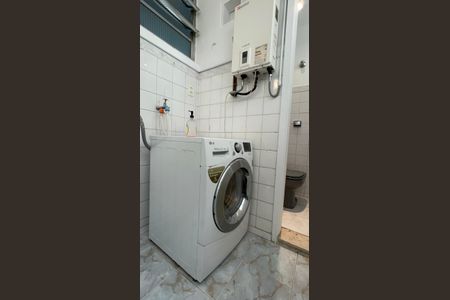 Apartamento à venda com 115m², 3 quartos e 1 vagaÁrea de Serviço