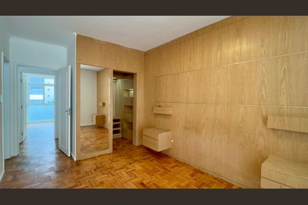 Apartamento à venda com 115m², 3 quartos e 1 vagaSuite