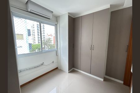 Apartamento à venda com 62m², 2 quartos e 2 vagasSuíte