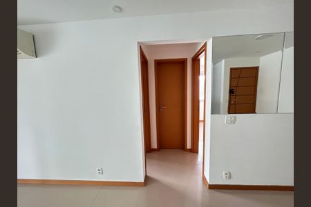 Apartamento à venda com 62m², 2 quartos e 2 vagasCorredor