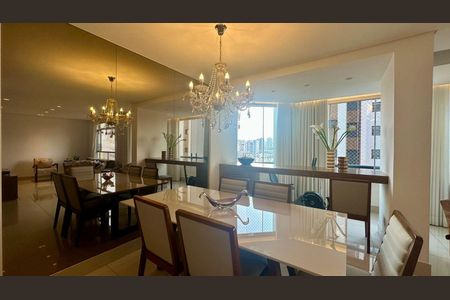 Sala  de apartamento à venda com 4 quartos, 150m² em Cruzeiro, Belo Horizonte