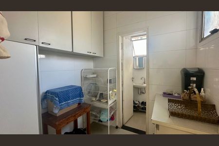 Apartamento à venda com 150m², 4 quartos e 2 vagasQuarto de serviço 