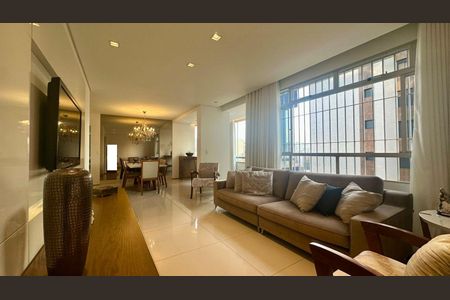 Apartamento à venda com 150m², 4 quartos e 2 vagasSala 