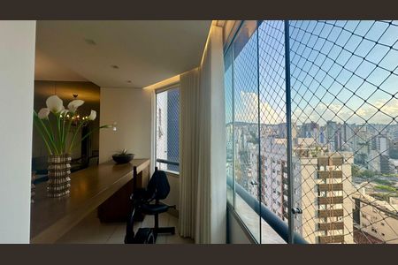 Varanda  de apartamento à venda com 4 quartos, 150m² em Cruzeiro, Belo Horizonte